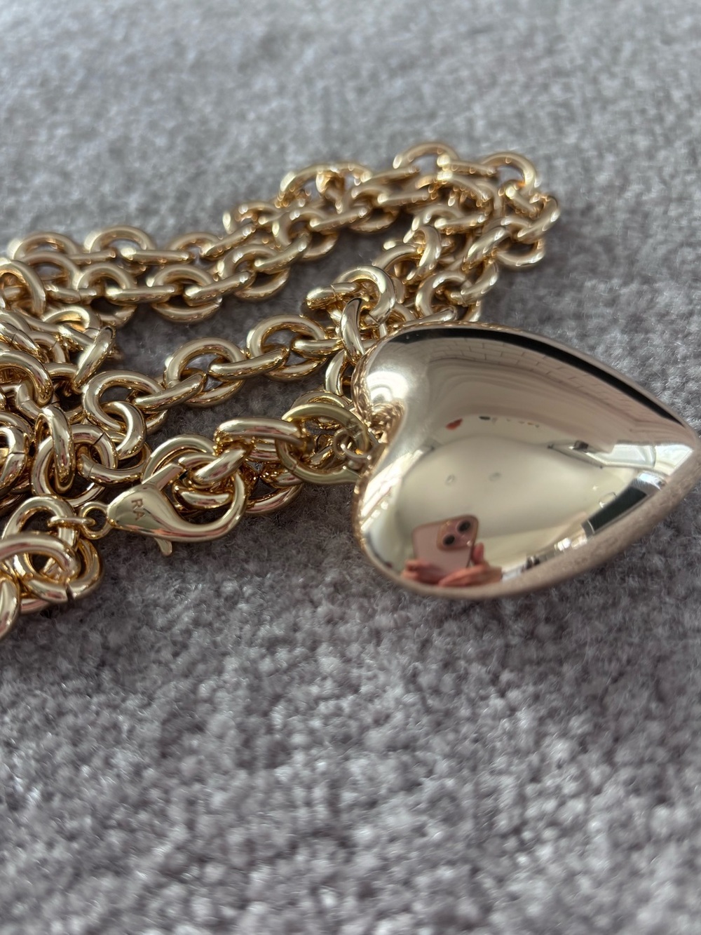 NWOT Roxanne Assoulin The Big Puffy Heart Charm Necklace - Picture 5 of 5